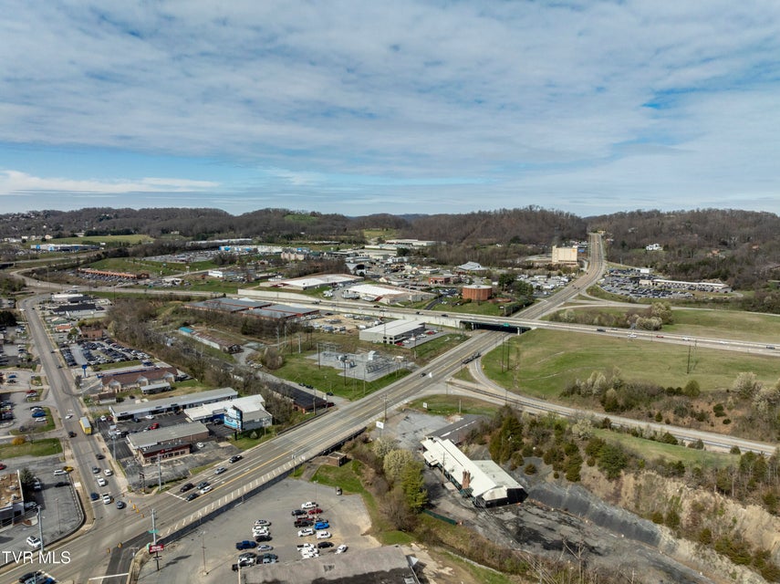 Photo #36: 3096 Roan Street