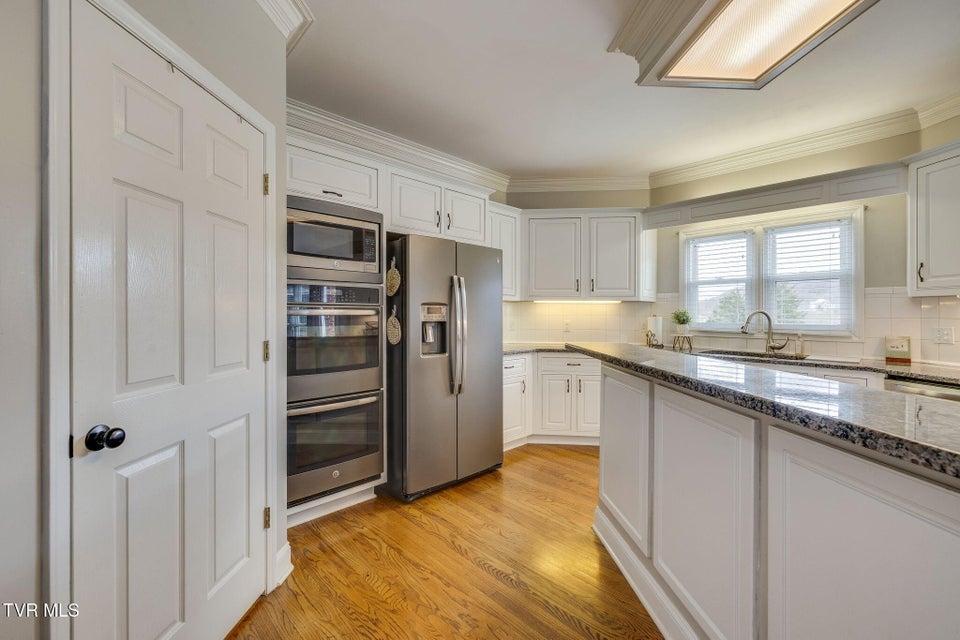 Photo #14: 1104 Wiembley Drive