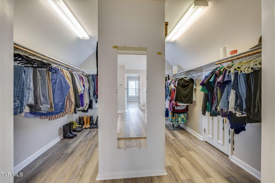 Photo #37: 1104 Wiembley Drive