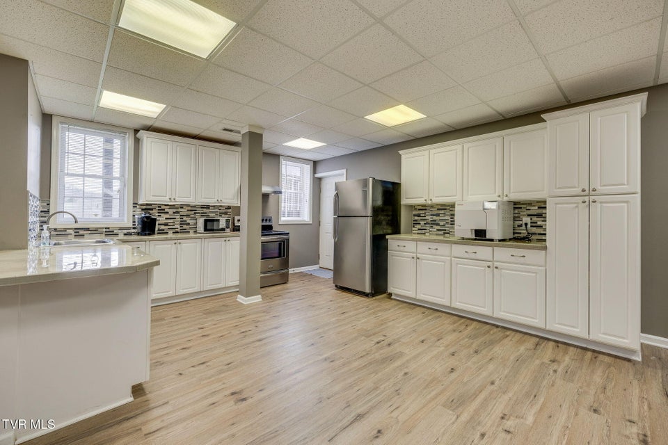 Photo #59: 1104 Wiembley Drive