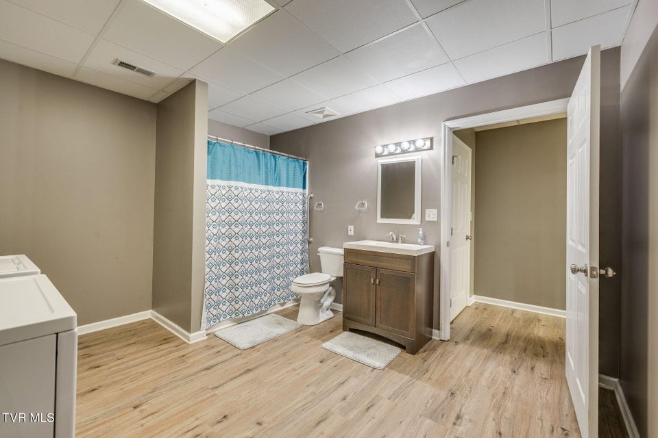 Photo #66: 1104 Wiembley Drive