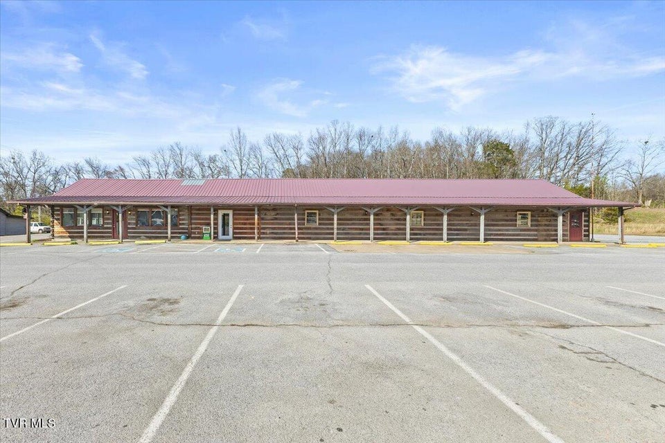 Photo #4: 3124 Andrew Johnson Highway