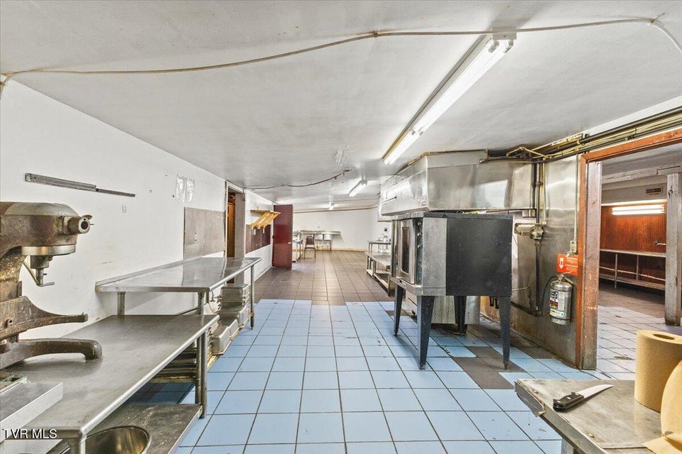 Photo #38: 3124 Andrew Johnson Highway