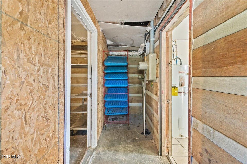 Photo #41: 3124 Andrew Johnson Highway