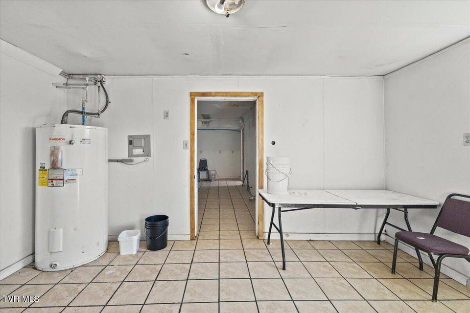 Photo #43: 3124 Andrew Johnson Highway