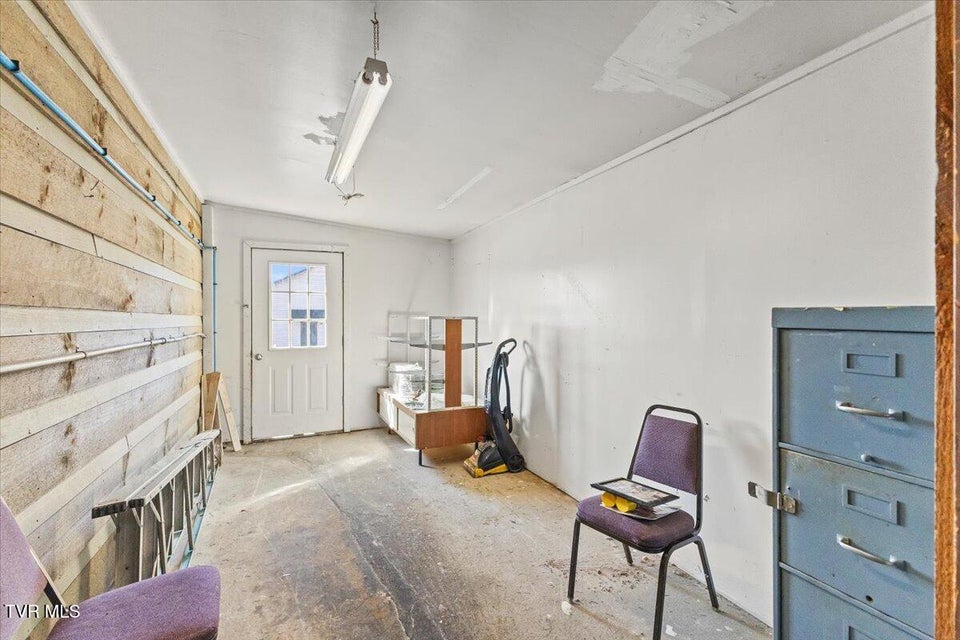 Photo #45: 3124 Andrew Johnson Highway