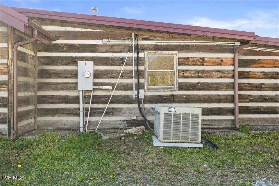 Photo #48: 3124 Andrew Johnson Highway