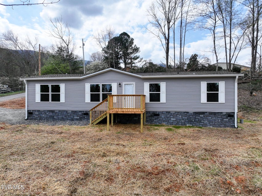 Photo #3: 1512 Red Bud Dr 