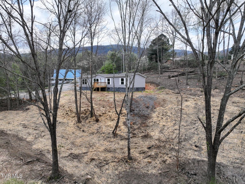 Photo #37: 1512 Red Bud Dr 