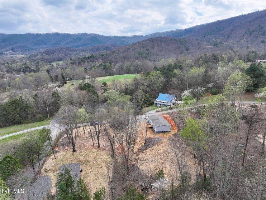 Photo #40: 1512 Red Bud Dr 