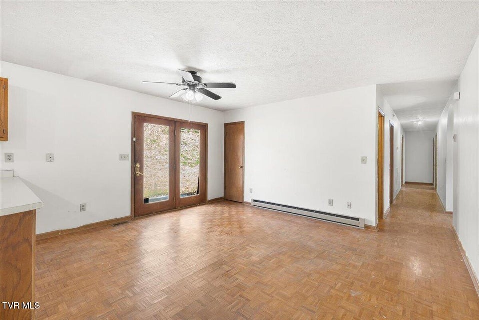 Photo #30: 216 Fitzsimmons Hill Road