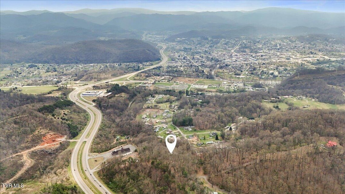 Photo #39: 216 Fitzsimmons Hill Road