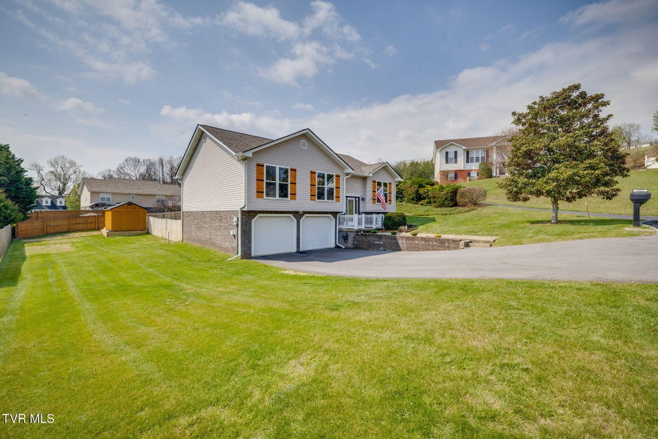 Photo #2: 1009 Zack Court