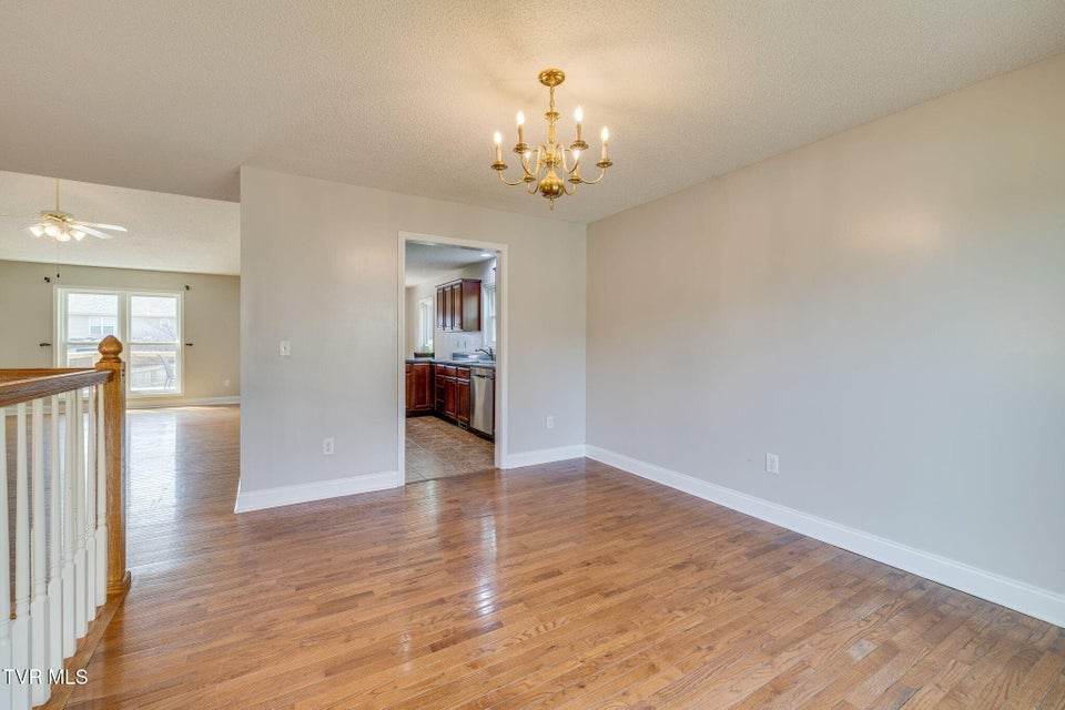 Photo #16: 1009 Zack Court