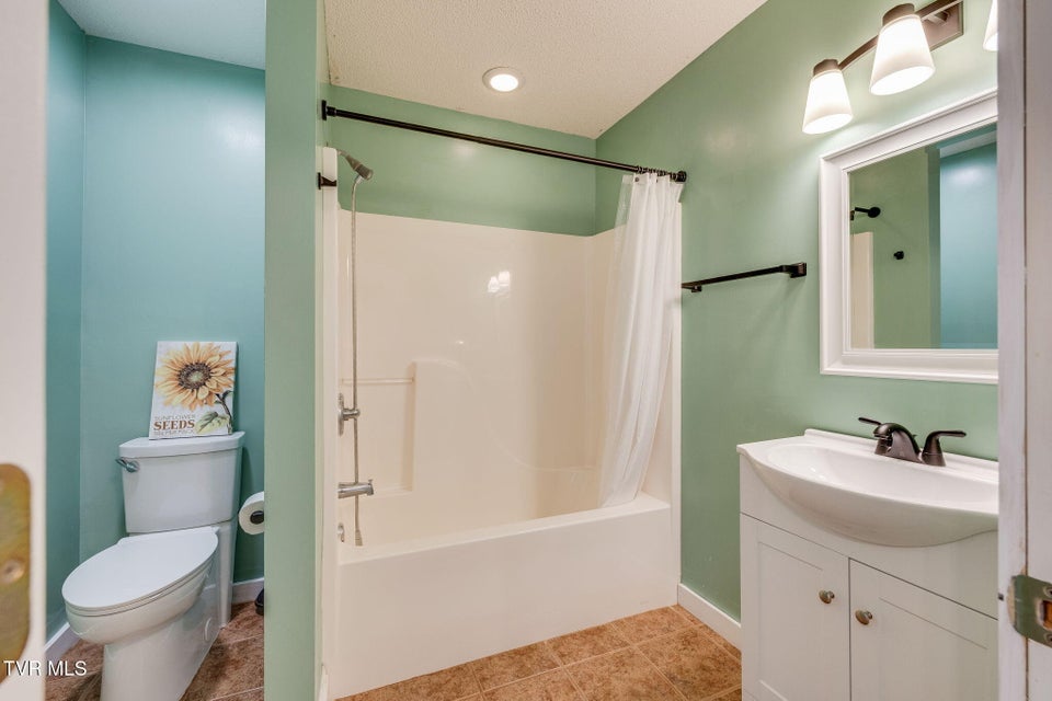 Photo #23: 1009 Zack Court