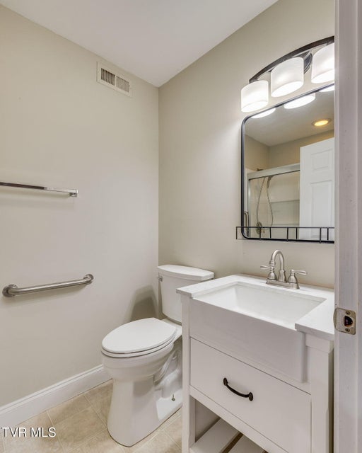 Photo #29: 1009 Zack Court