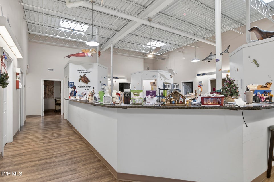 Photo #7: 929 Main Street