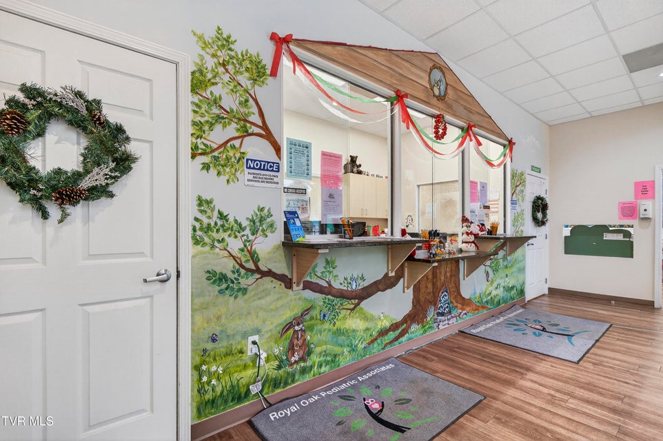 Photo #13: 929 Main Street