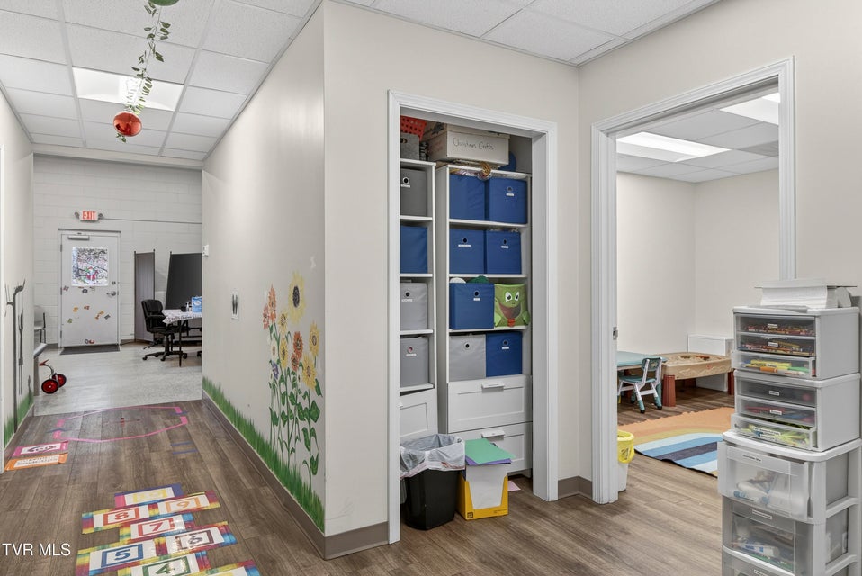 Photo #20: 929 Main Street