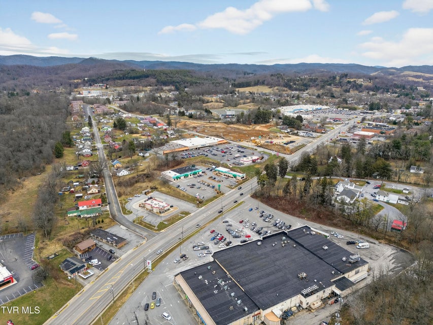 Photo #39: 929 Main Street