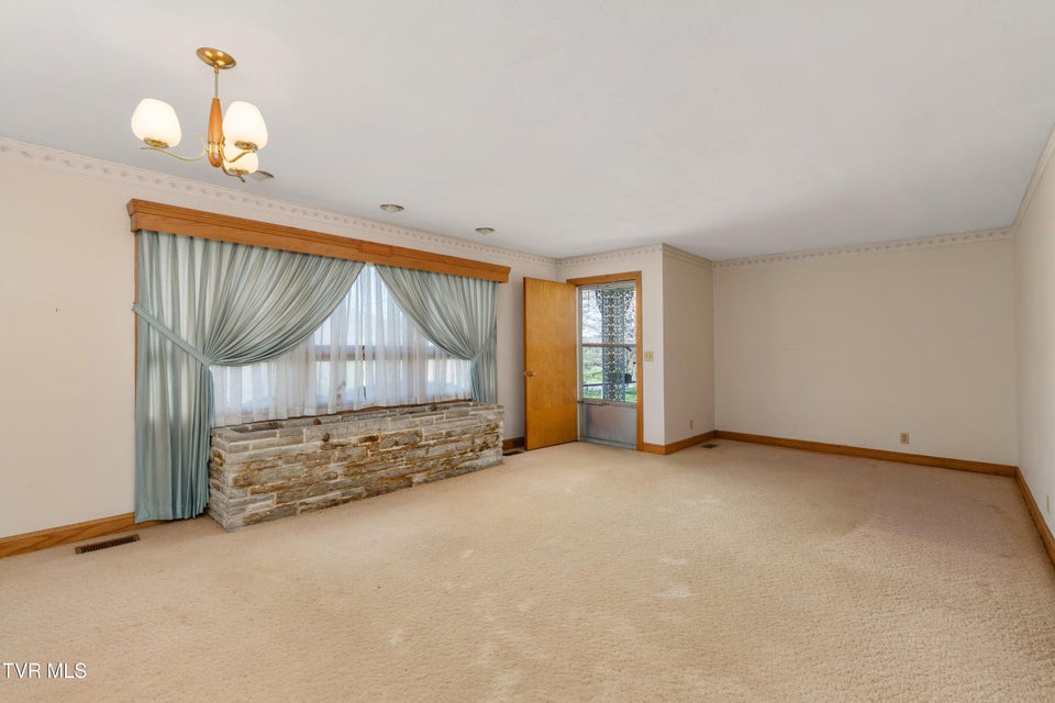 Photo #10: 431 Bowmantown Road