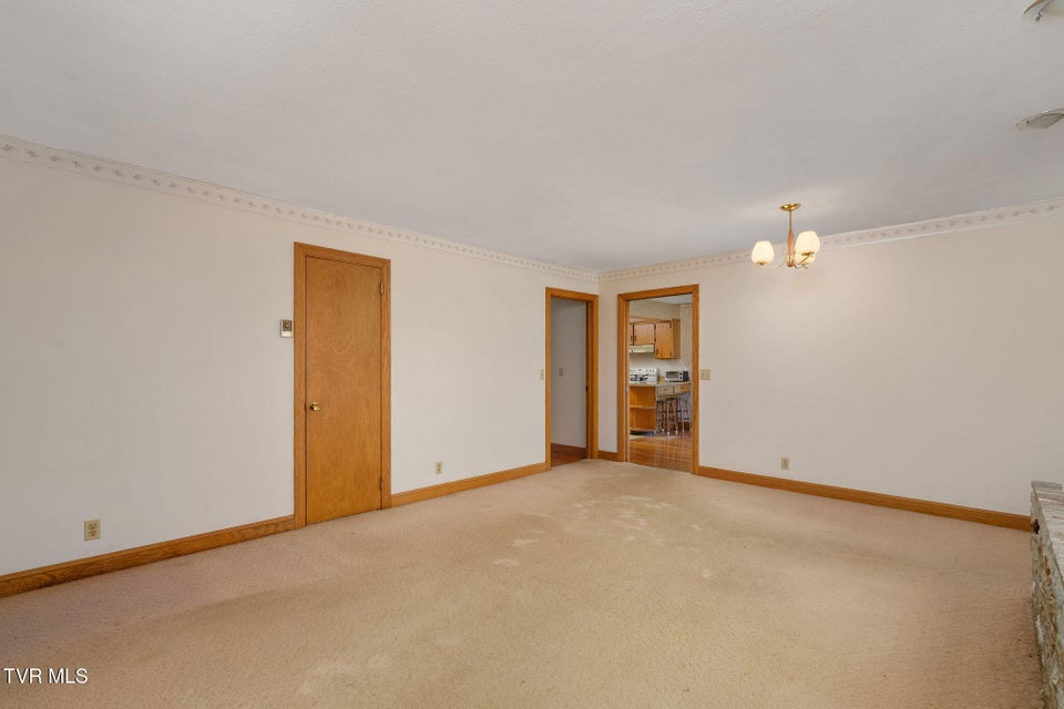 Photo #20: 431 Bowmantown Road