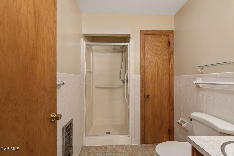 Photo #24: 431 Bowmantown Road