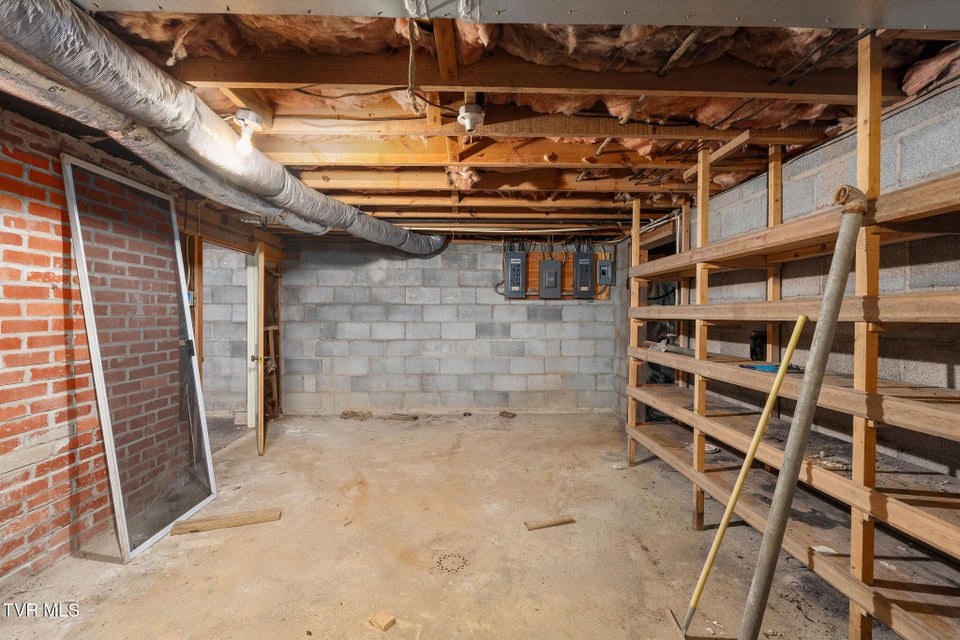 Photo #31: 431 Bowmantown Road