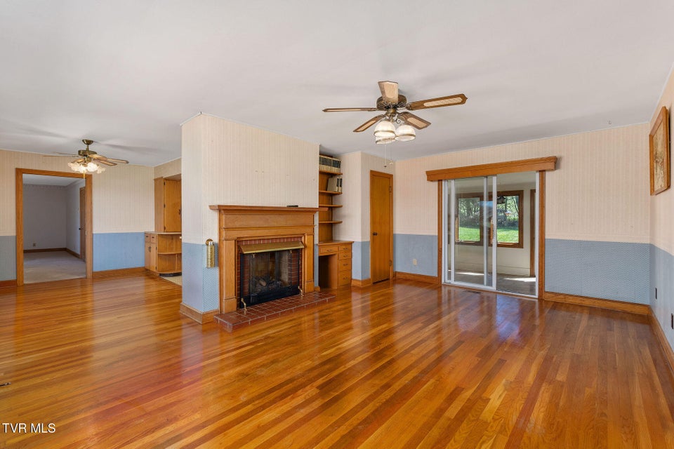 Photo #39: 431 Bowmantown Road