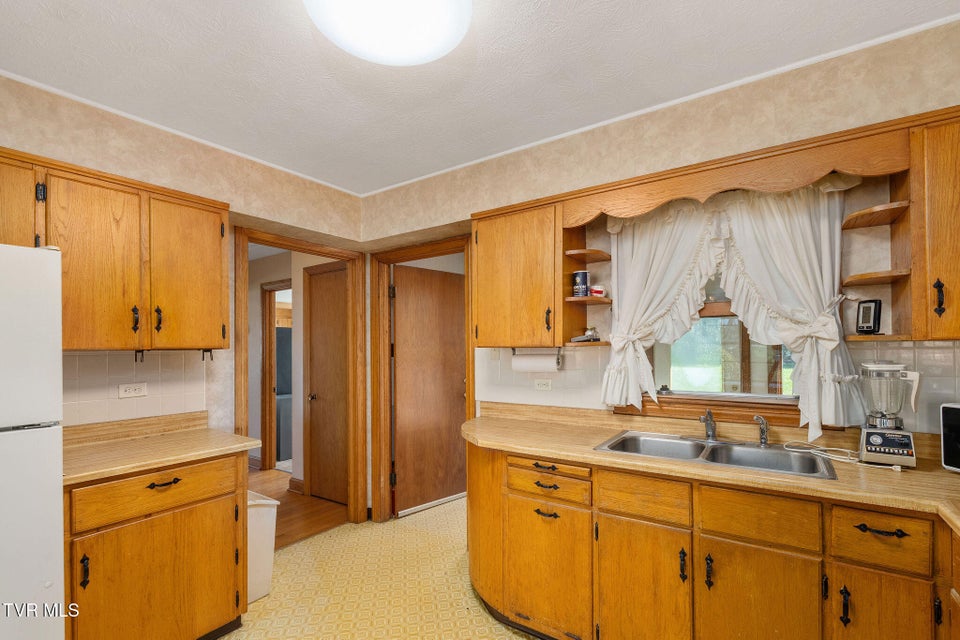 Photo #46: 431 Bowmantown Road