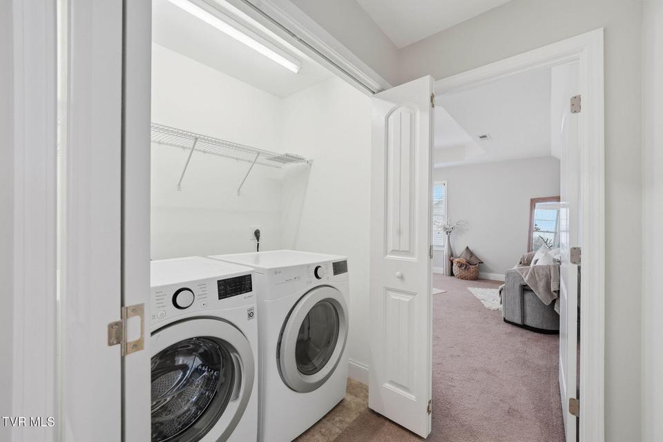 Photo #31: 143 Anderson Road