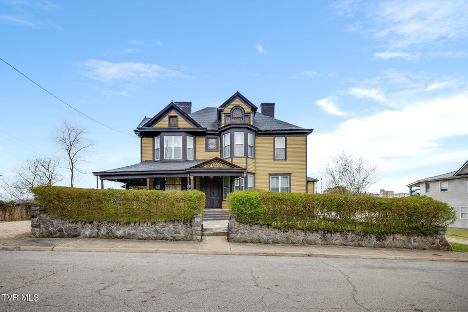 Photo #62: 211 Johnson Street