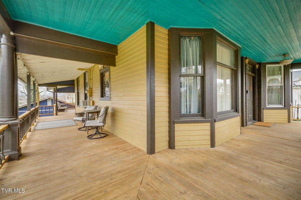 Photo #60: 211 Johnson Street