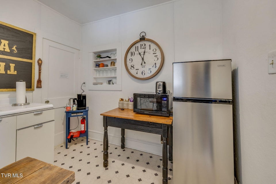 Photo #41: 211 Johnson Street