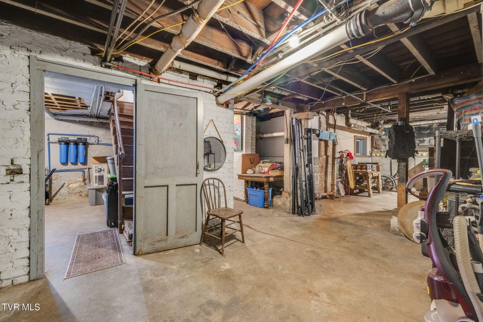 Photo #53: 211 Johnson Street