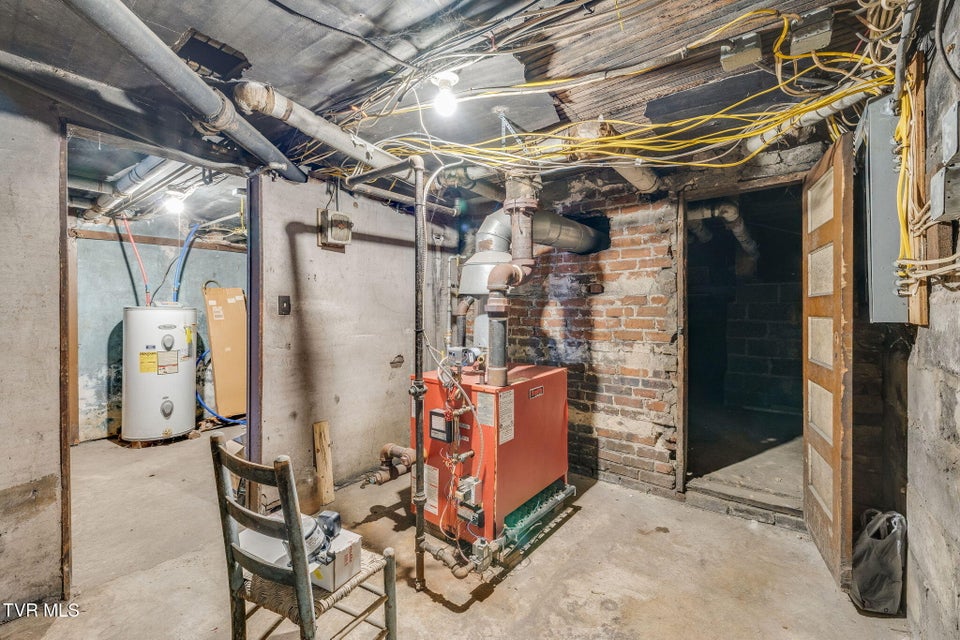 Photo #56: 211 Johnson Street