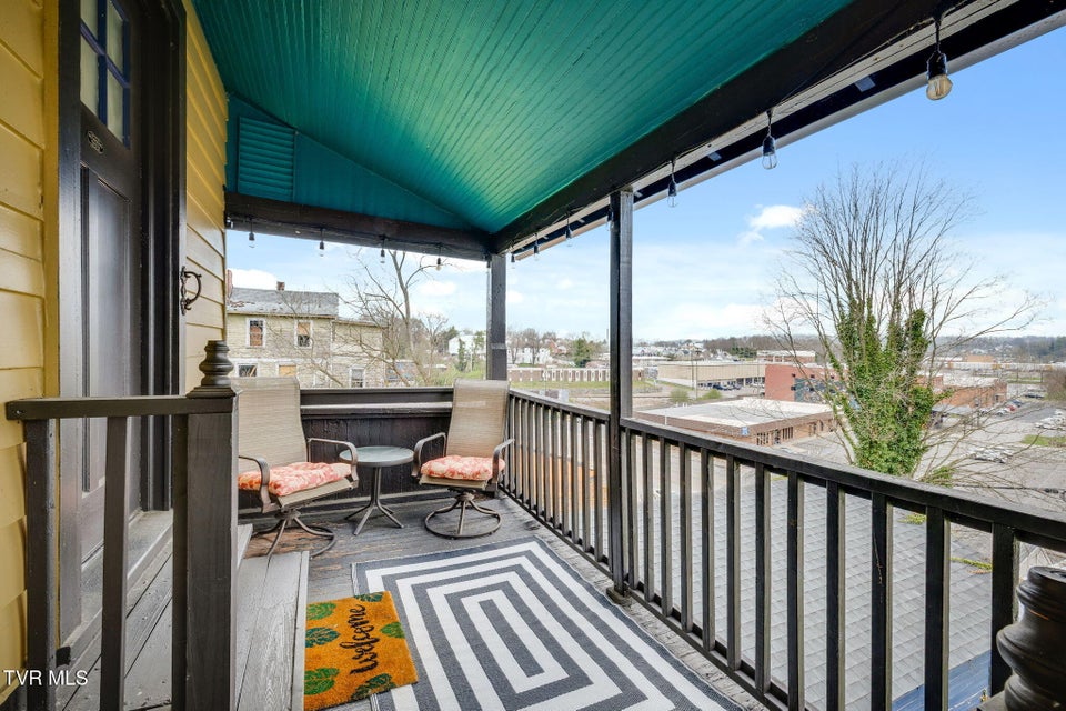 Photo #58: 211 Johnson Street