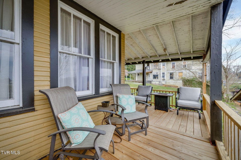 Photo #59: 211 Johnson Street