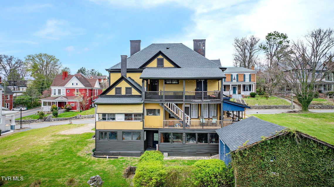 Photo #68: 211 Johnson Street