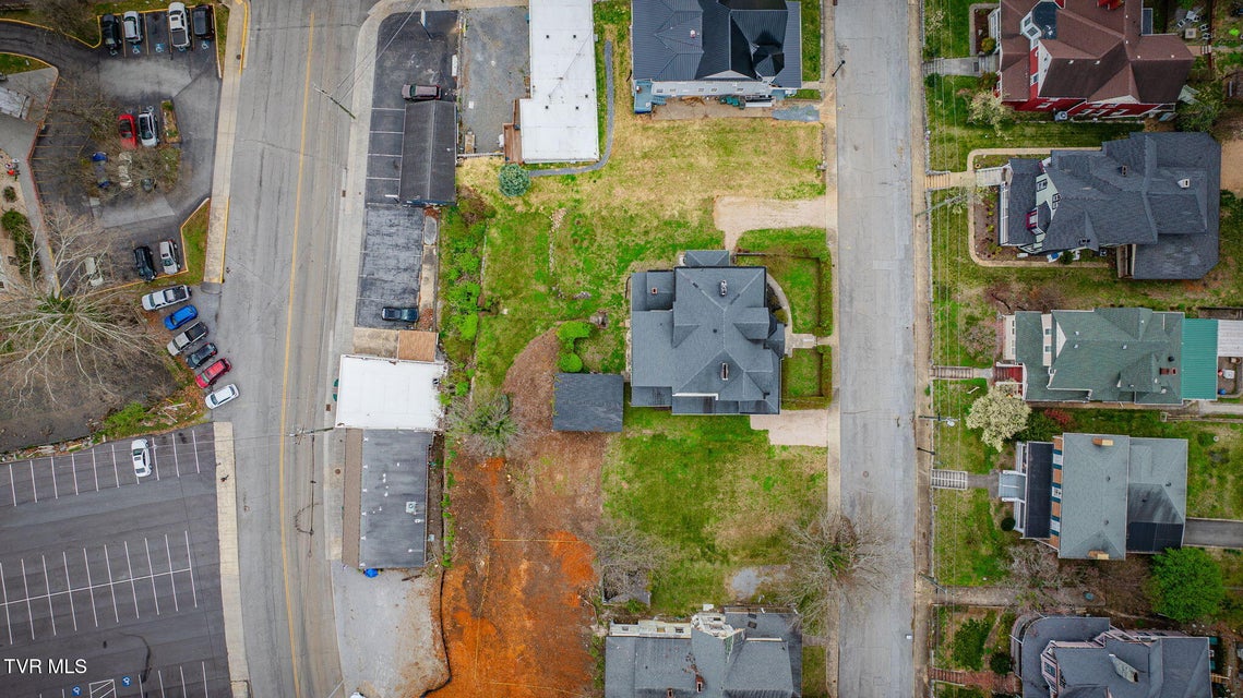 Photo #76: 211 Johnson Street