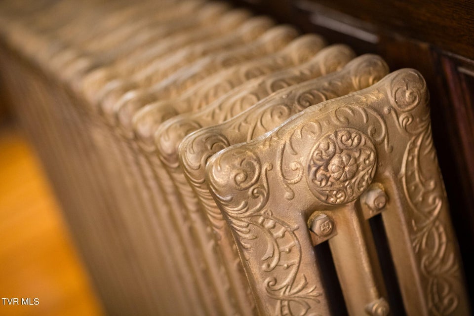 Photo #26: 211 Johnson Street