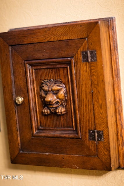 Photo #12: 211 Johnson Street