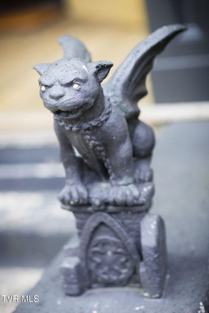 Photo #61: 211 Johnson Street