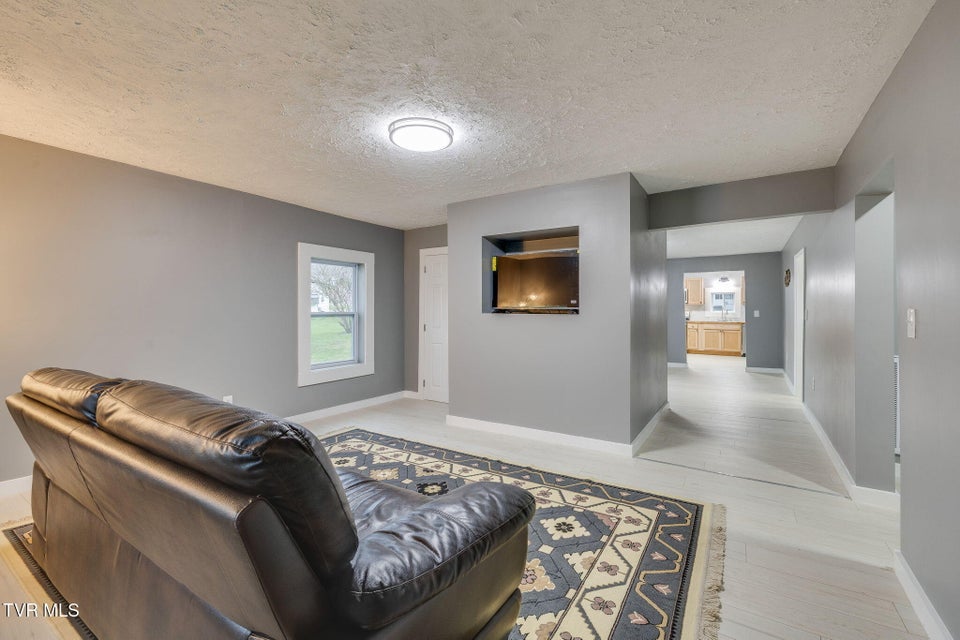 Photo #3: 199 Culdesac Drive