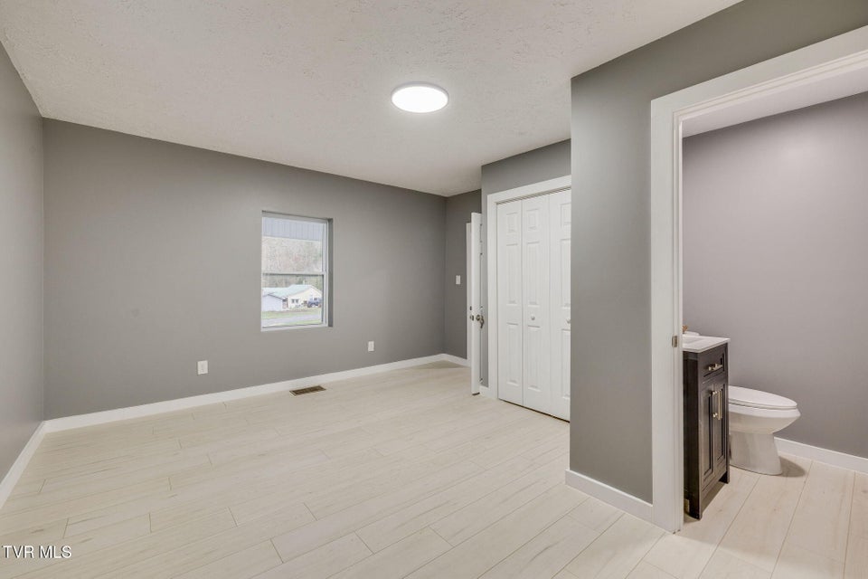 Photo #21: 199 Culdesac Drive