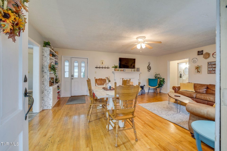 Photo #4: 1326 Valley Drive