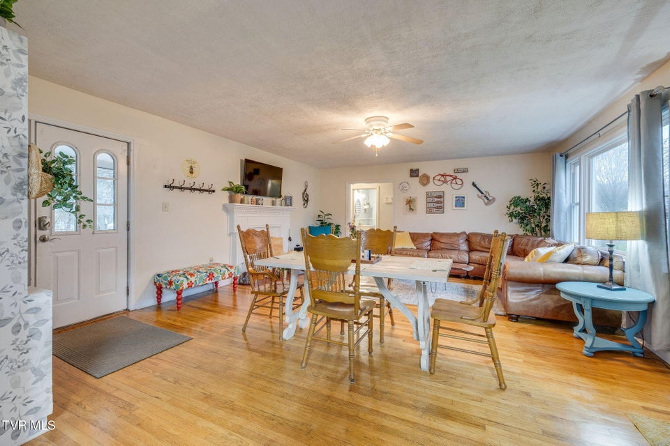 Photo #9: 1326 Valley Drive