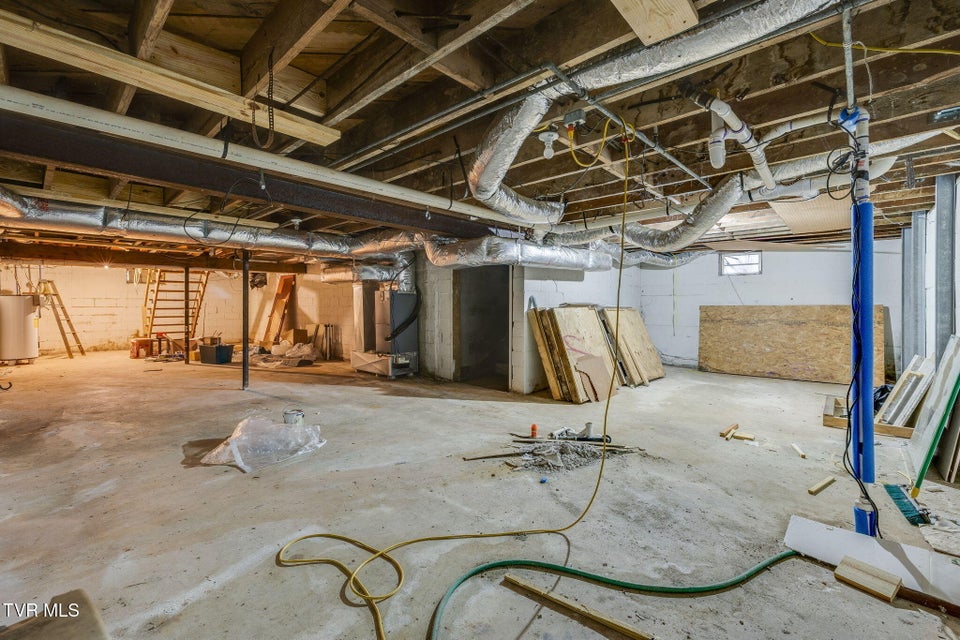 Photo #26: 1326 Valley Drive