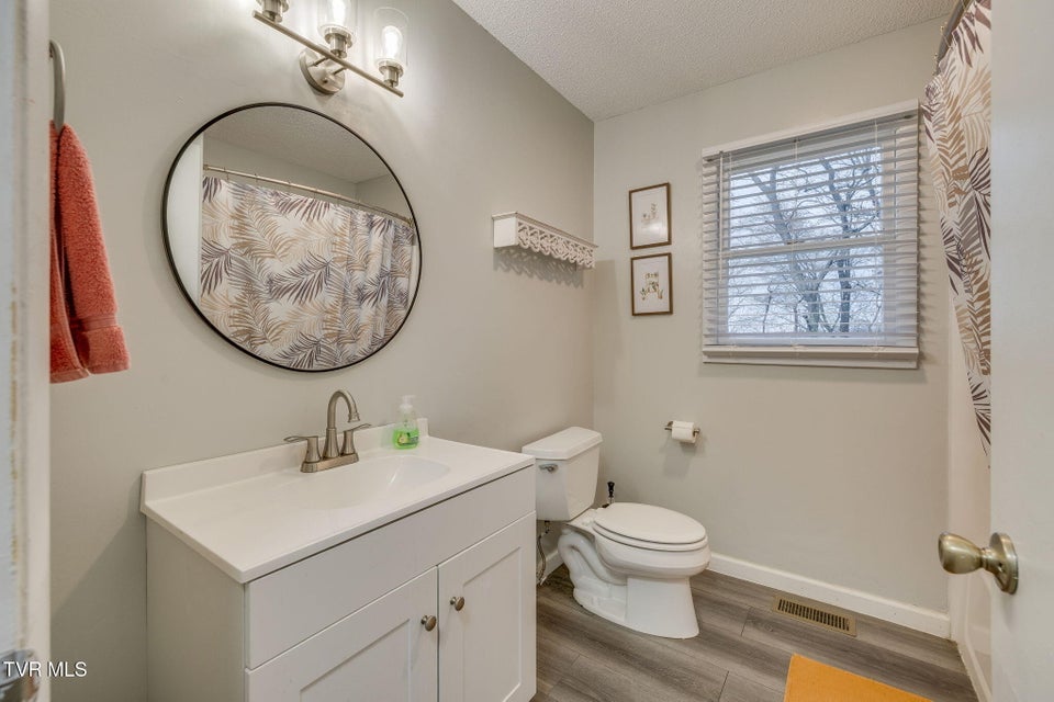 Photo #39: 1326 Valley Drive