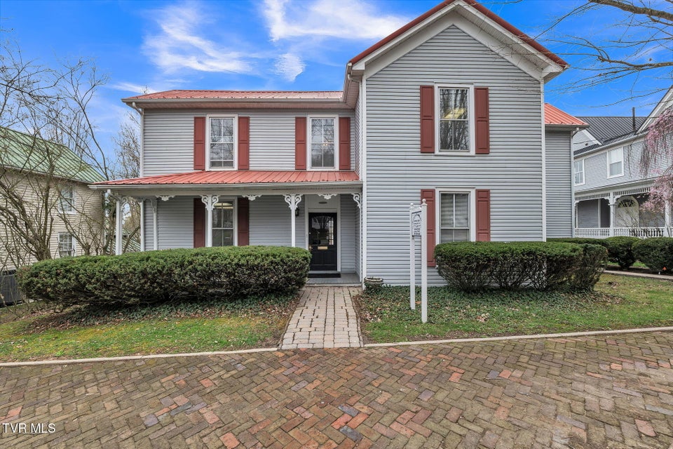 Photo #4: 158 Vly Street